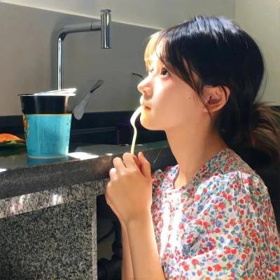 诺娃队长